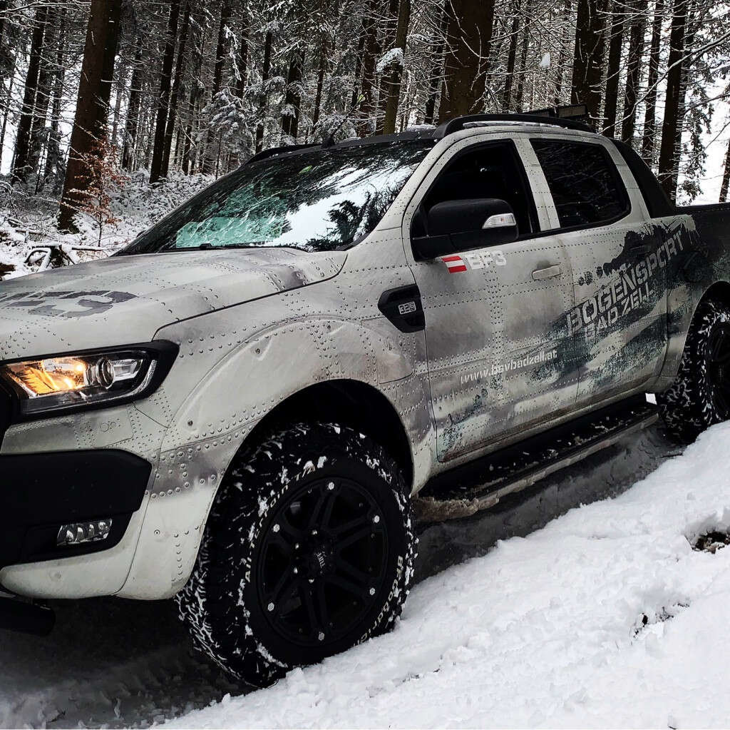 Ford Ranger des BF Bogensport Bad Zell im Winter